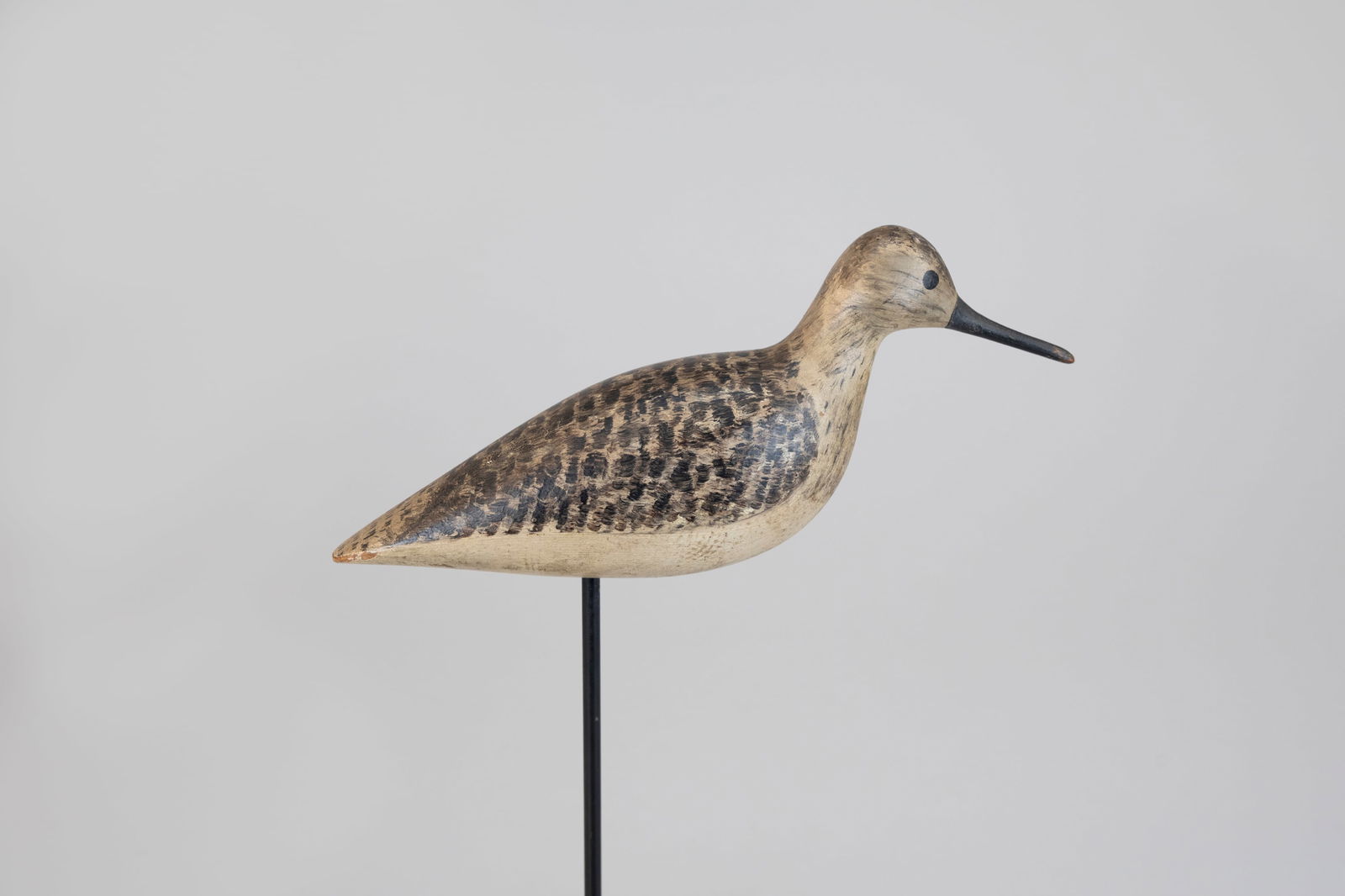 Muller Yellowlegs by Harry V. Shourds (1861-1920): Muller Yellowlegs Harry V. Shourds (1861-1920) Tuckerton, NJ, c. 1890 10 1/4 in. long This fine example exhibits Shourds' best paint. Original paint with even gunning wear. Provenance: Dr. Peter J. Mu