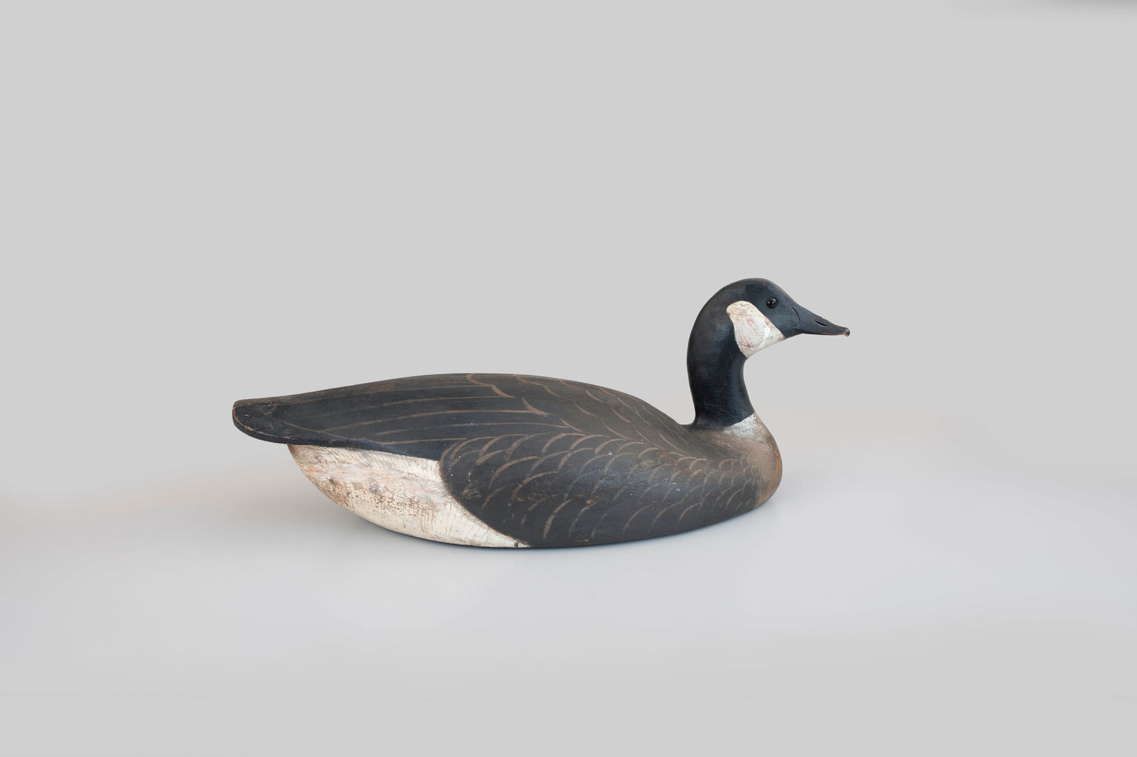 The Surace Ward Canada Goose by The Ward Brothers: The Surace Ward Canada Goose The Ward Brothers Lemuel T. (1896-1984) and Stephen (1895-1976) Crisfield, MD, 1943 24 in. long Frank Surace was one of the earliest decoy collectors
