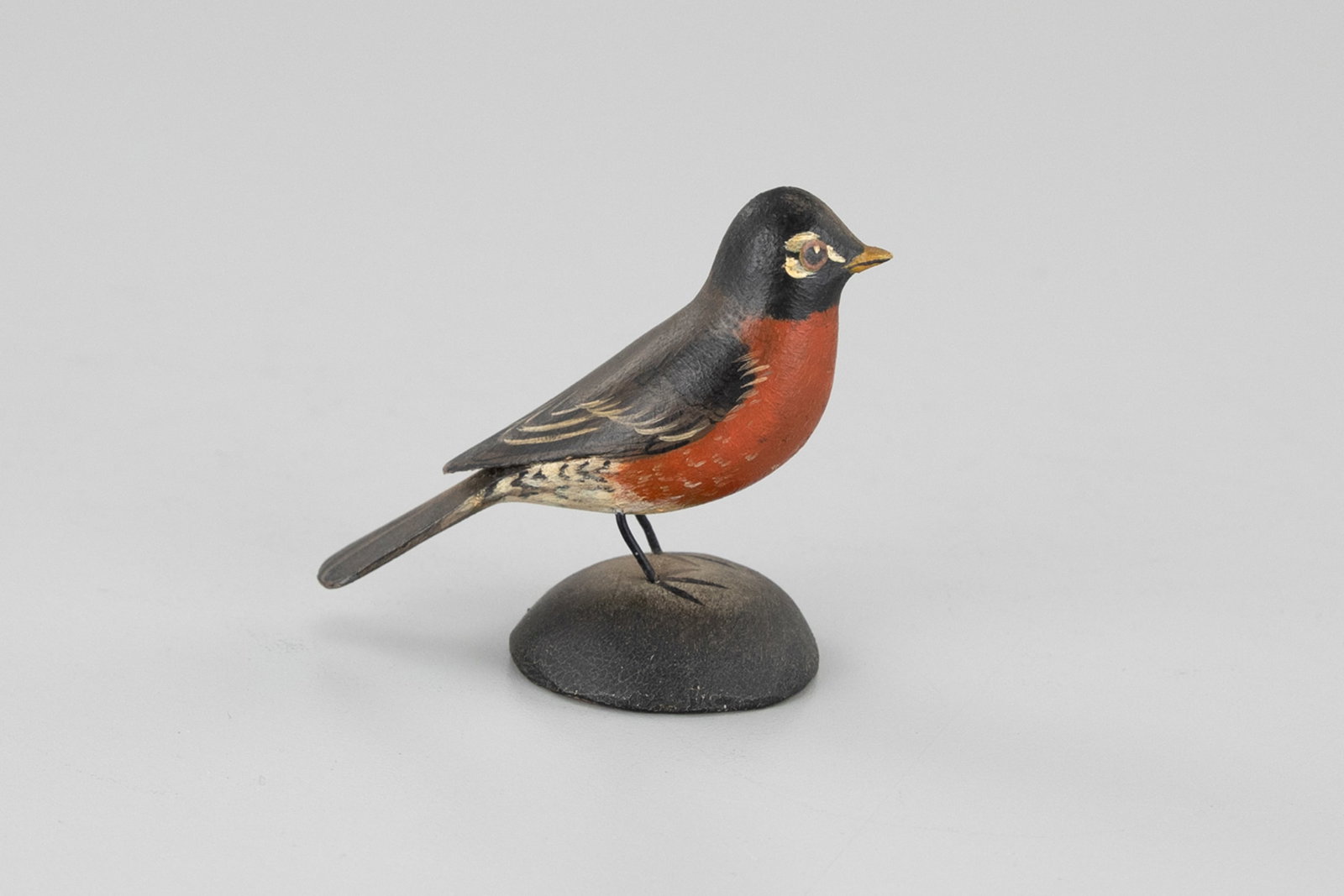 Miniature Robin by A. Elmer Crowell (1862-1952) (1 of 5)