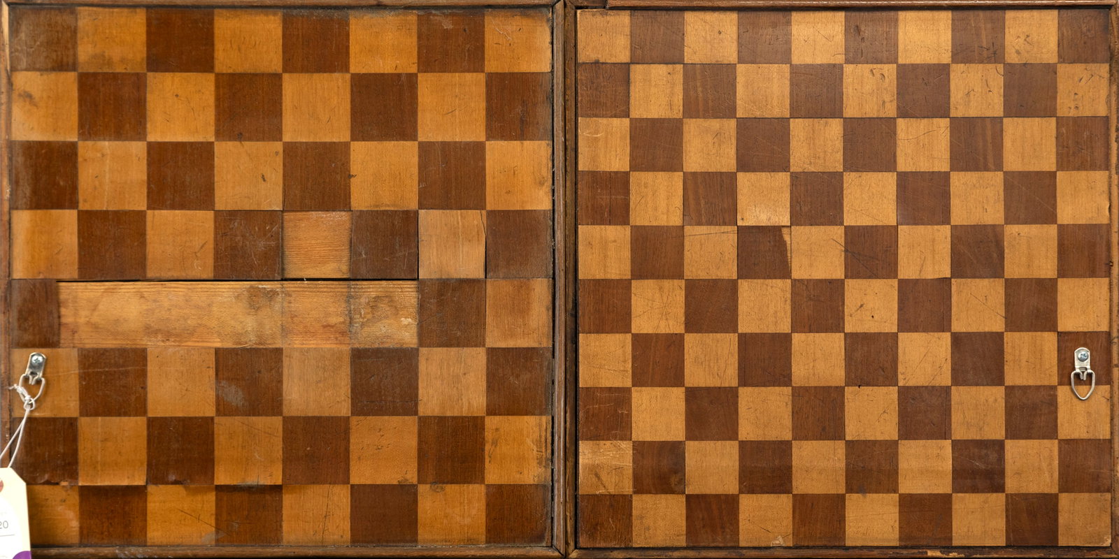 "Jaws" Backgammon Box - 2