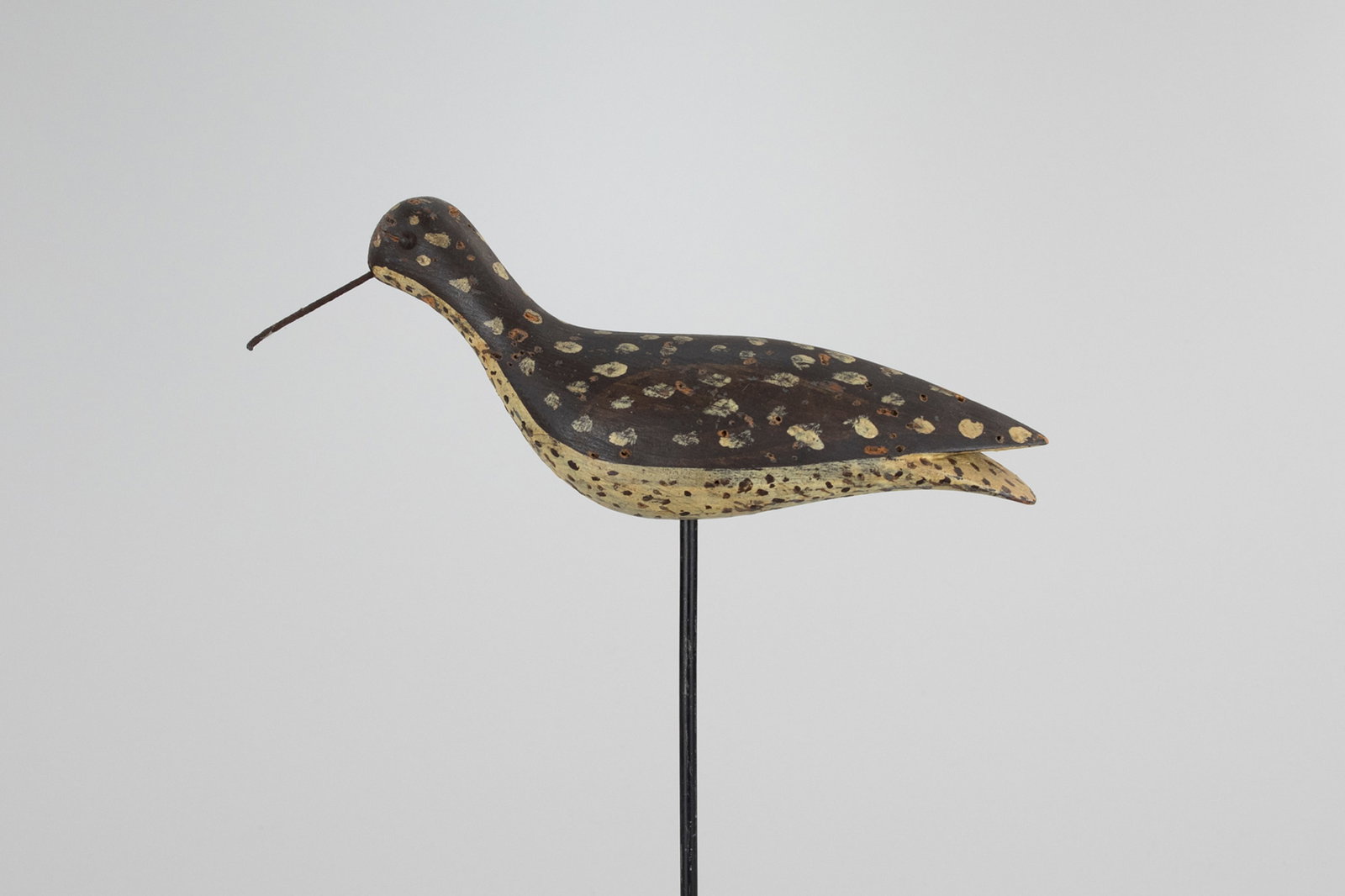 Yellowlegs by Captain James Wyer (1816-1899): Yellowlegs Captain James Wyer (1816-1899) Nantucket, MA, c. 1880 11 in. long A rare species for this important Nantucket maker. Old paint with gunning wear.