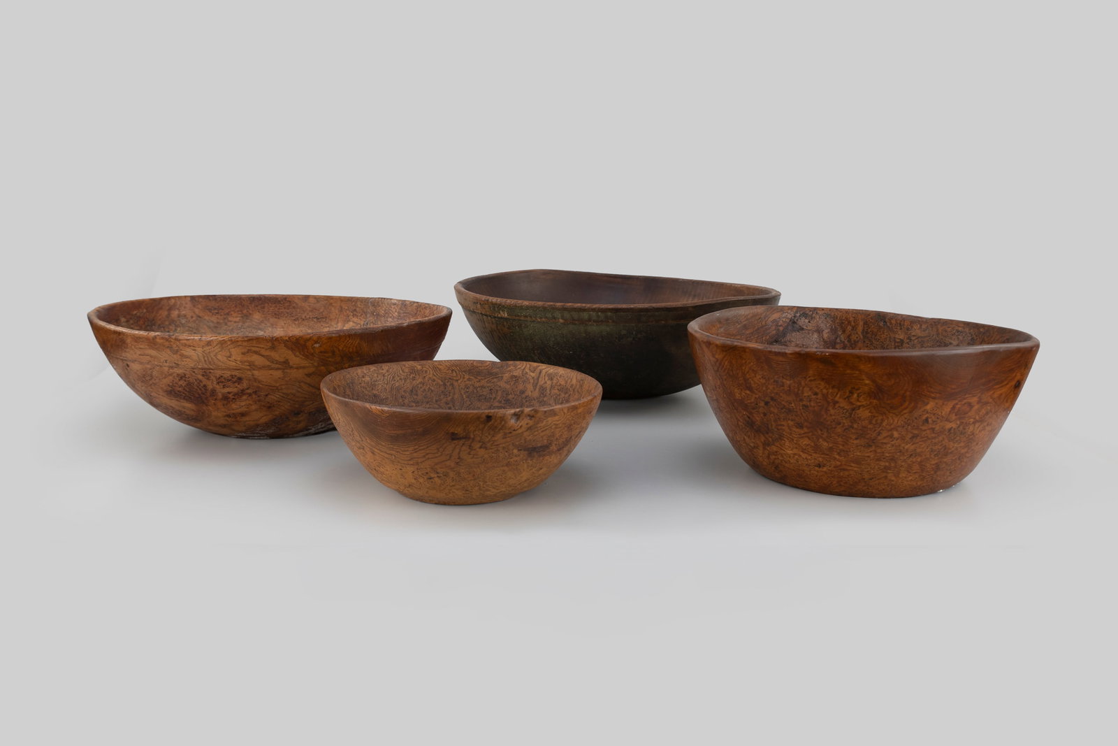 Four Large Round Bowls (1 of 3)