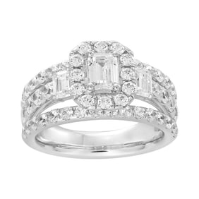 18kt White Gold 2.96ct Diamond Emerald cut Engagement Ring