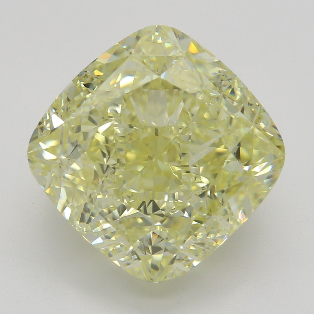 5.41 ct, Fancy Yellow/VVS1, Cushion cut GIA Diamond: Click here to view HD 360 Spinning Image GIA G