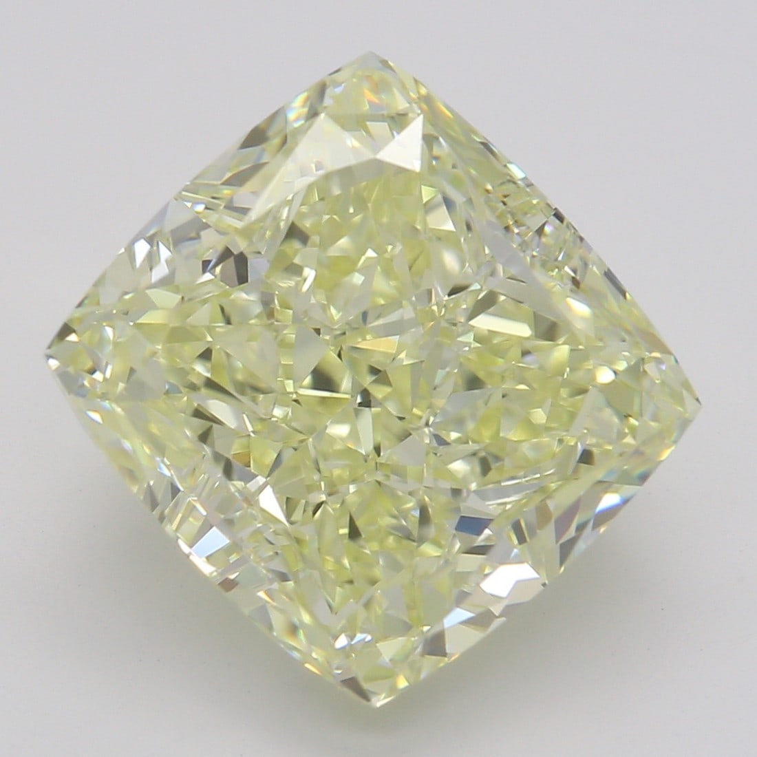 5.02 ct, Fancy Yellow/VVS1, Cushion cut GIA Diamond: Click here to view HD 360 Spinning Image GIA G