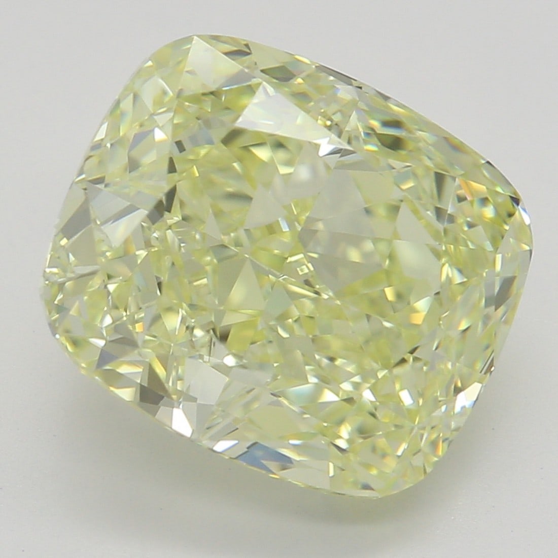 3.60 ct, Fancy Yellow/VVS1, Cushion cut GIA Diamond (1 of 6)