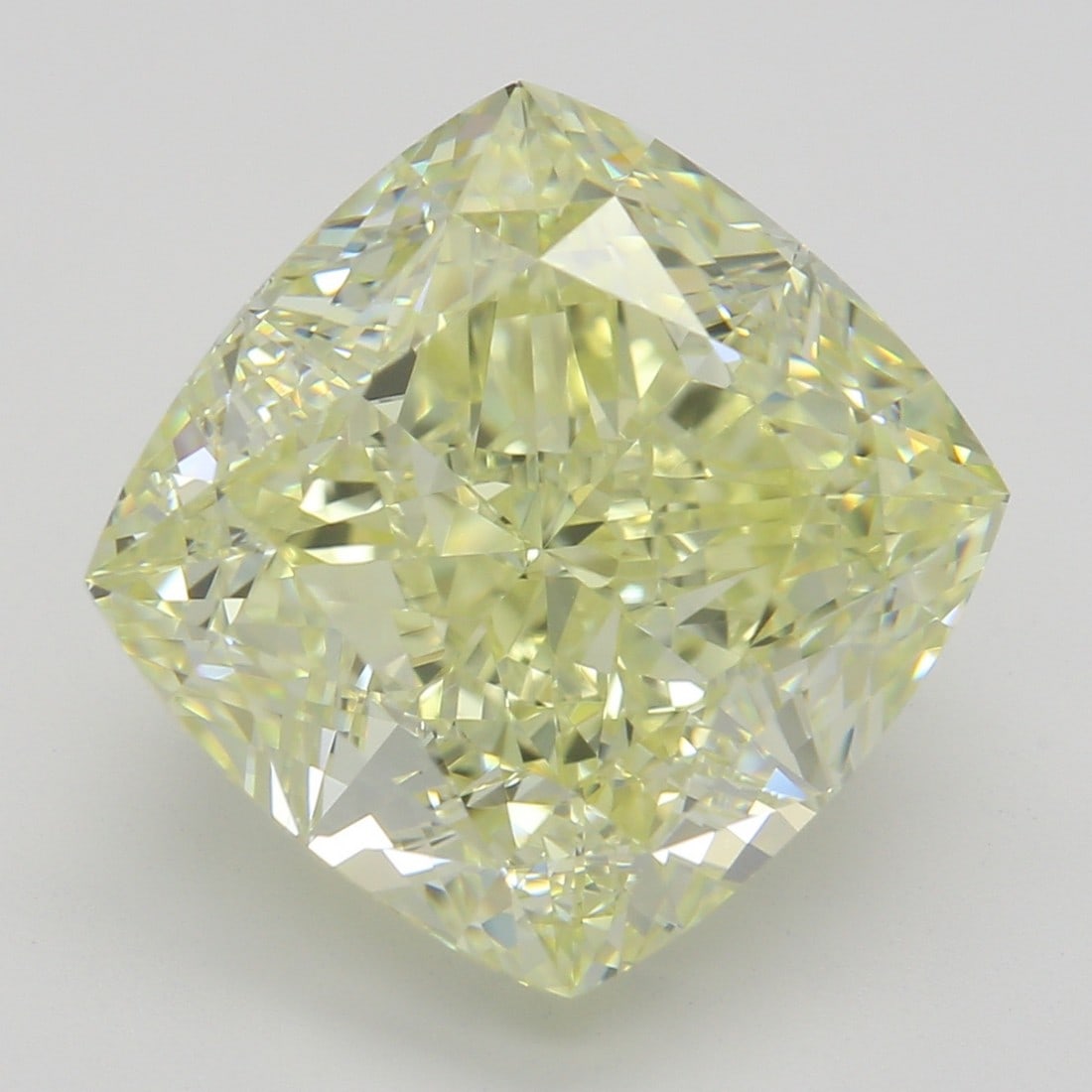 6.22 ct, Fancy Yellow/VVS1, Cushion cut GIA Diamond (1 of 6)