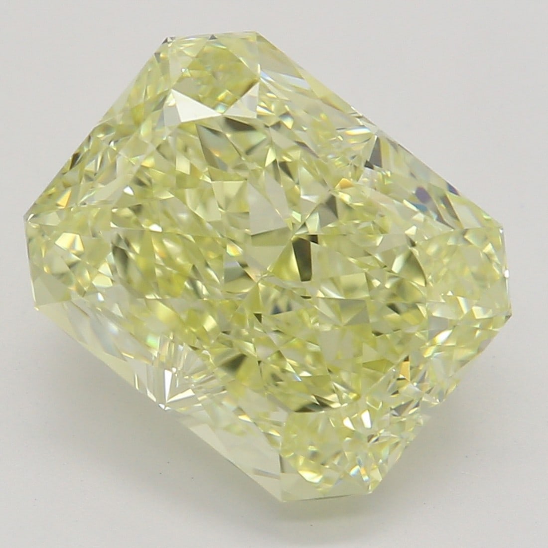 3.08 ct, Fancy Yellow/VVS1, Radiant cut GIA Diamond: Click here to view HD 360 Spinning Image GIA G