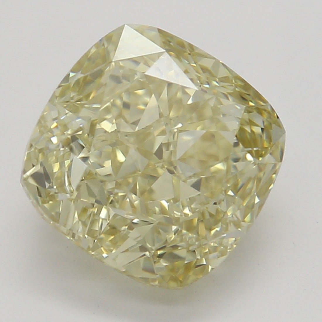 2.11 ct, Fancy Brn. Yellow/VVS2, Cushion cut GIA Diamond: Click here to view HD 360 Spinning Image GIA G