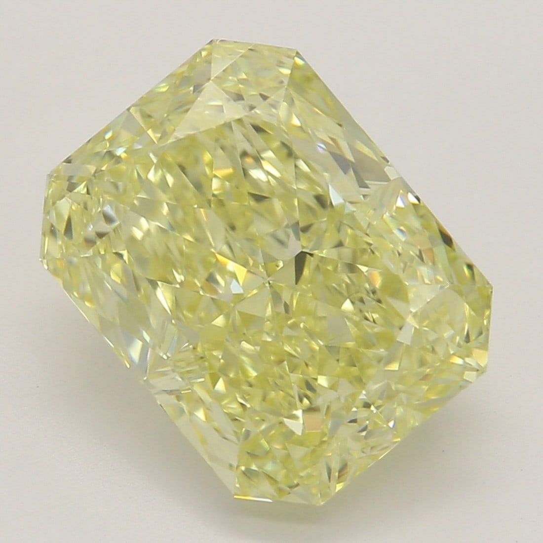 2.72 ct, Fancy Yellow/VS2, Radiant cut GIA Diamond (1 of 6)