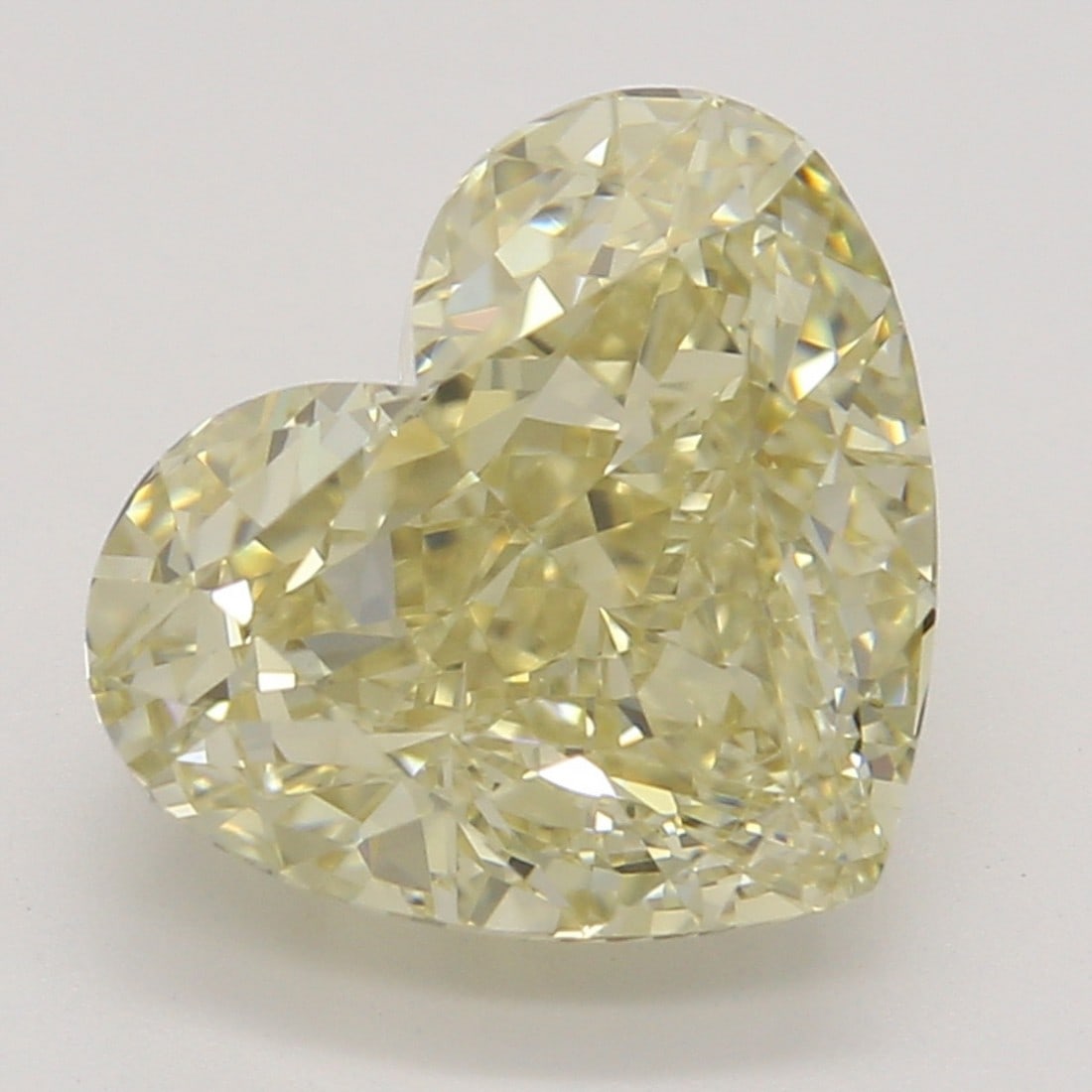 2.07 ct, Fancy Brn. Yellow/VS1, Heart cut GIA Diamond: Click here to view HD 360 Spinning Image GIA G