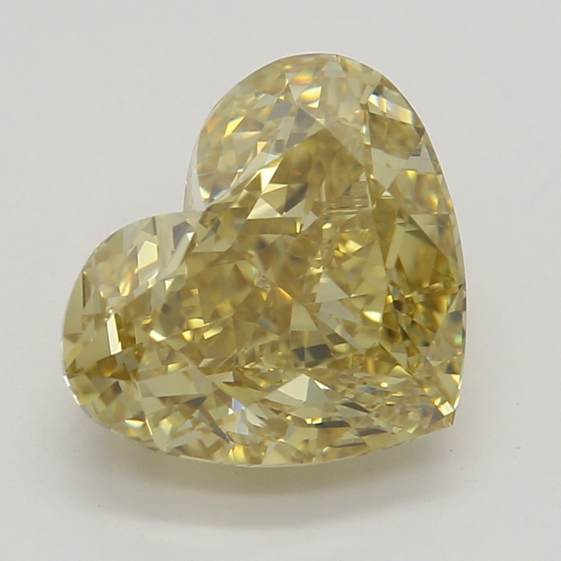 2.01 ct, Fancy Brn. Orange Yellow/VVS2, Heart cut GIA Diamond: Click here to view HD 360 Spinning Image GIA G