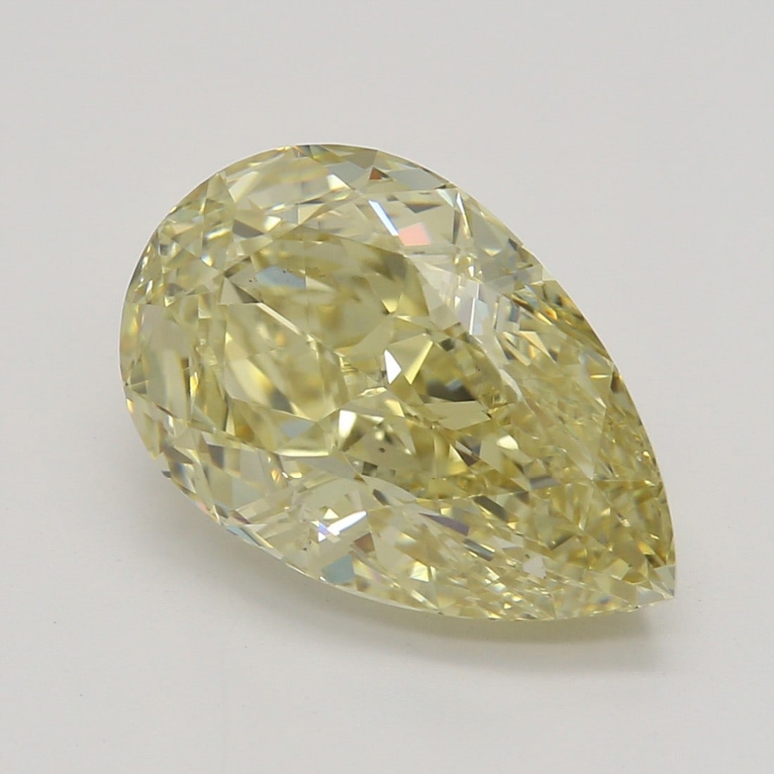 2.36 ct, Fancy Brn. Yellow/VS2, Pear cut GIA Diamond: Click here to view HD 360 Spinning Image GIA G