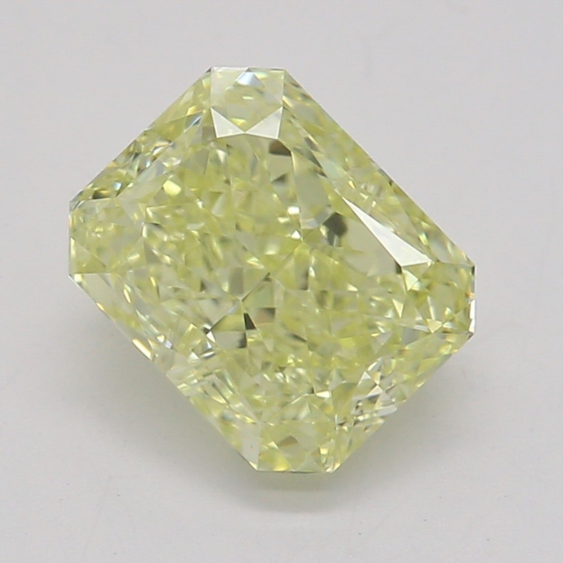 1.02 ct, Fancy Yellow/VVS1, Radiant cut GIA Diamond: Click here to view HD 360 Spinning Image GIA G