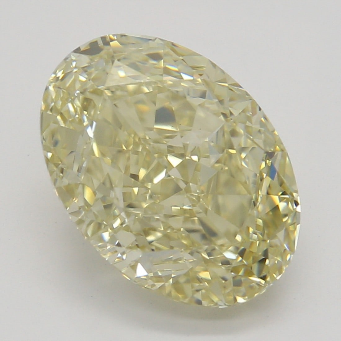 2.34 ct, Fancy Brown Yellow/VS1, Oval cut GIA Diamond: Click here to view HD 360 Spinning Image GIA G