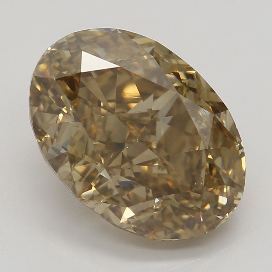 2.35 ct, Fancy Yellow Brown/VS2, Oval cut GIA Diamond: Click here to view HD 360 Spinning Image GIA G