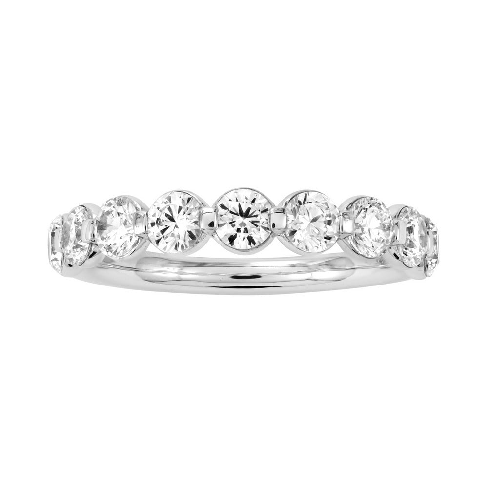 18kt White Gold 1.26ct Diamond Round cut 9 Diamond Wedding Band: Gold Content: 18kt White Gold Size (US): 7 Gold Weight in gram (approximate): 2.96 Shape of Diamonds: Round # of diamonds Including Center: 9 Size Range of Diamonds: 0.14-0.15ct Color Range : G-