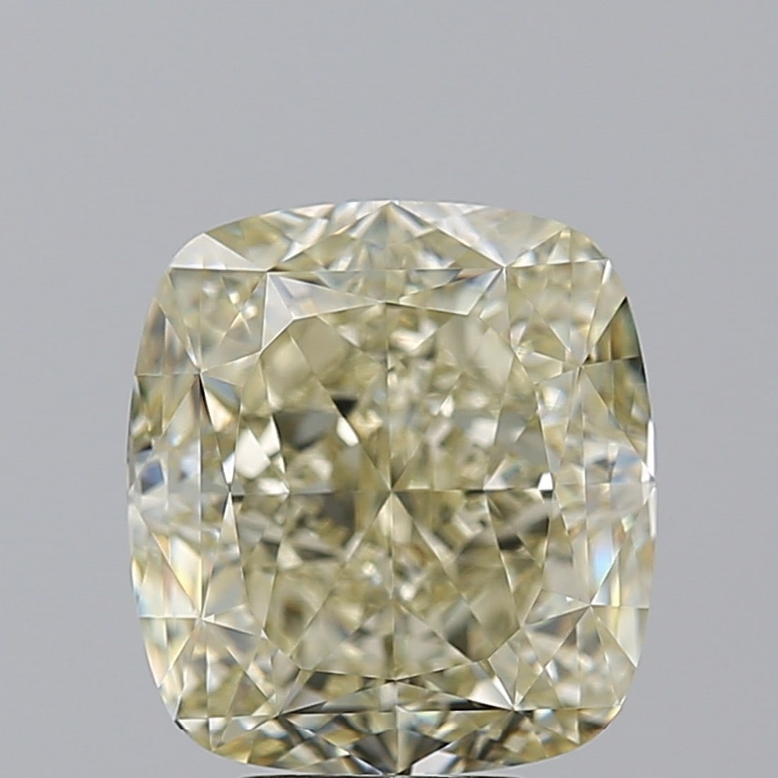 6.79 ct, Fancy Lt. Brn. Green Yellow/VVS2, Cushion cut GIA Diamond (1 of 6)