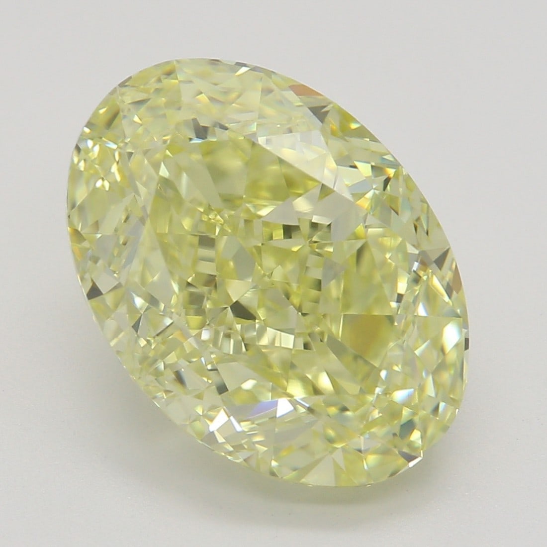4.04 ct, Fancy Yellow/VVS1, Oval cut GIA Diamond: Click here to view HD 360 Spinning Image GIA G