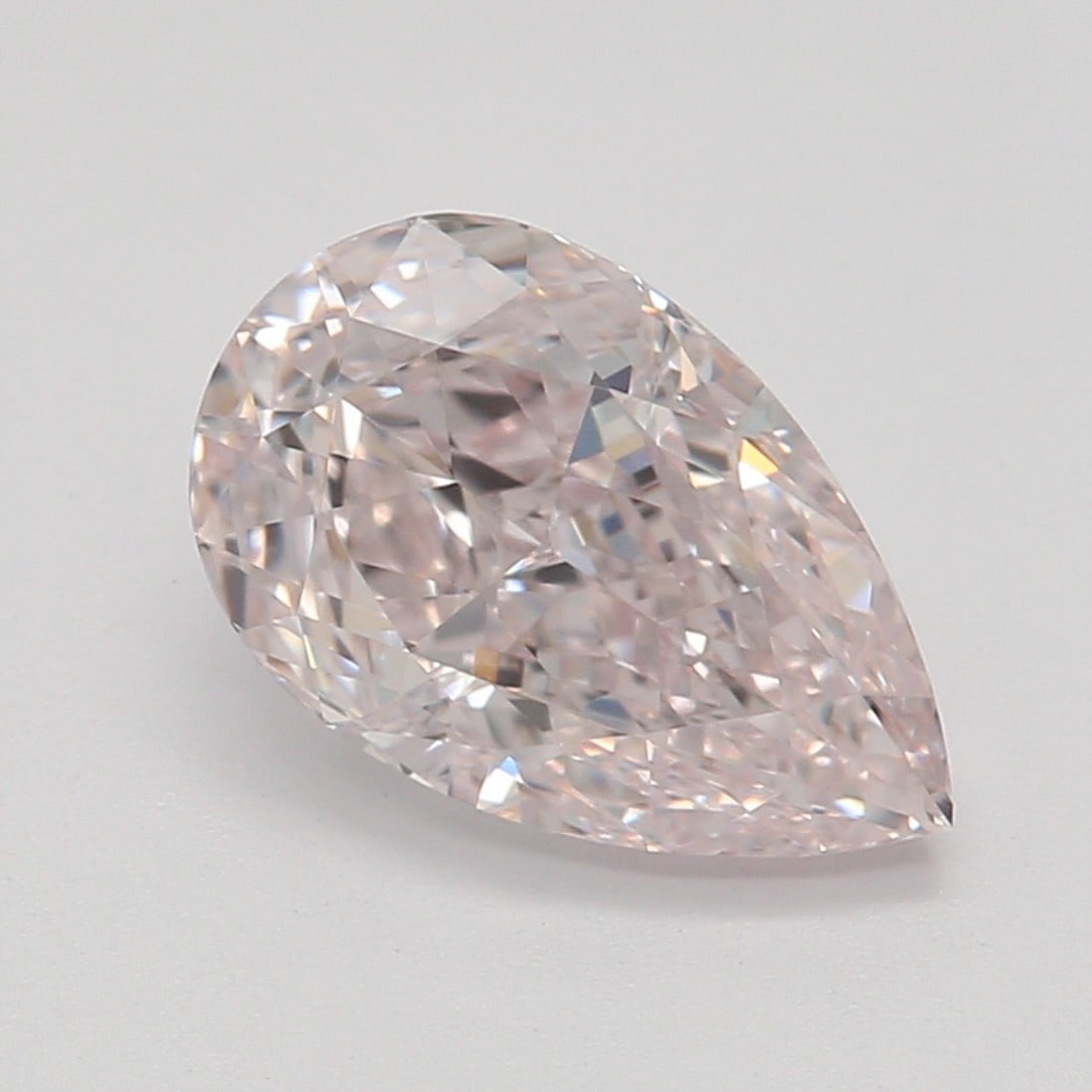1.03 ct, Fancy Lt. Orange Pink/IF, Type IIA Pear cut GIA Diamond: Click here to view HD 360 Spinning Image GIA G