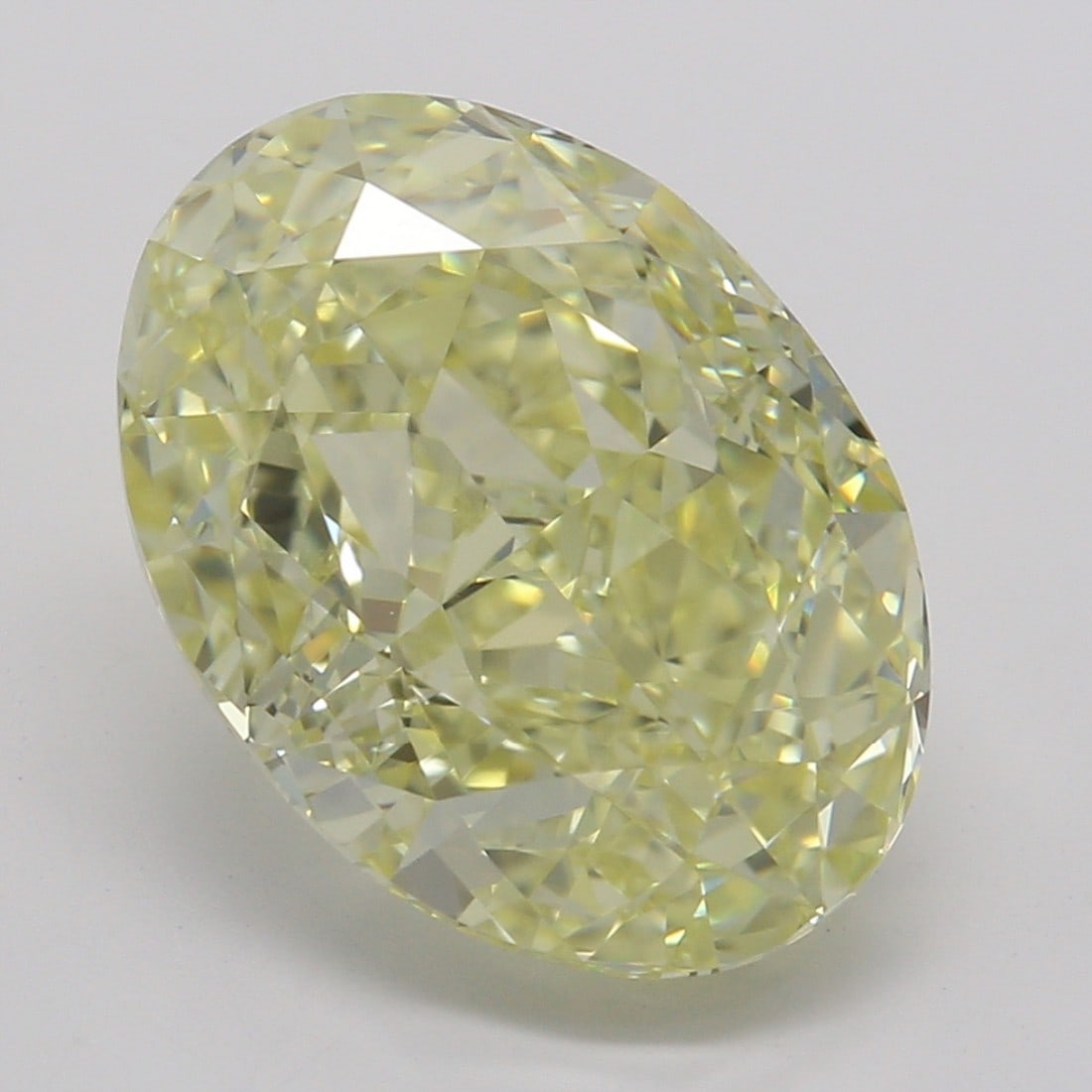 3.02 ct, Fancy Lt. Yellow/VS2, Oval cut GIA Diamond: Click here to view HD 360 Spinning Image GIA G