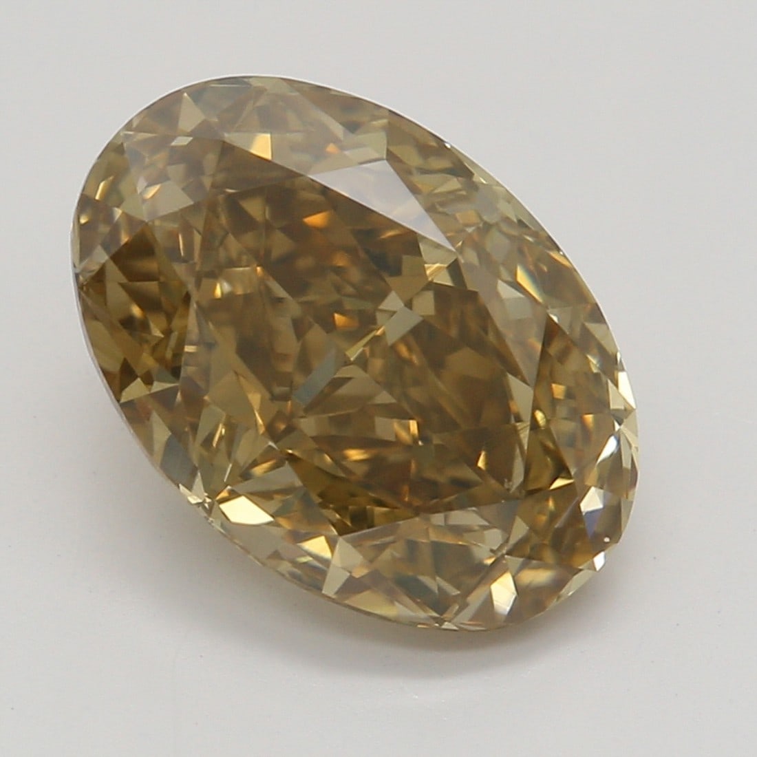 2.05 ct, Fancy Orange-Brown/VVS2, Oval cut GIA Diamond (1 of 6)