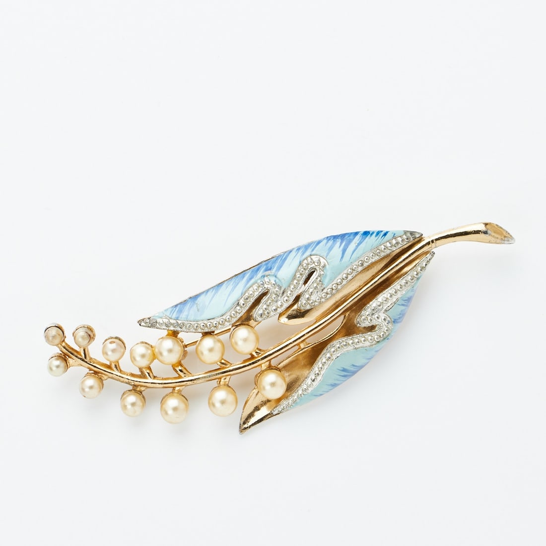 CORO - Vintage - “Lily of the Valley“ - Große Maiglöckchen -Brosche mit: CORO - Vintage - “Lily of the Valley“ - Große Maiglöckchen -Brosche mit EmailleCoro Jewelry, Cohn & Rosenberger, Inc., New York, USA. Design: Gene Verrecchio, 4.März 1941. M