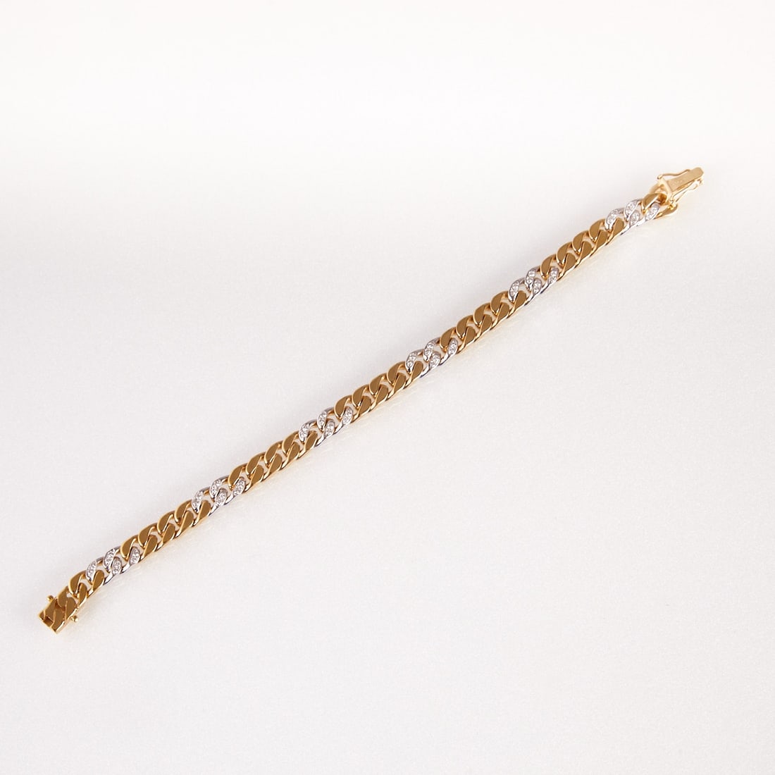 Classic Curb Chain Bracelet with Brilliant-Cut Diamonds (1 of 1)