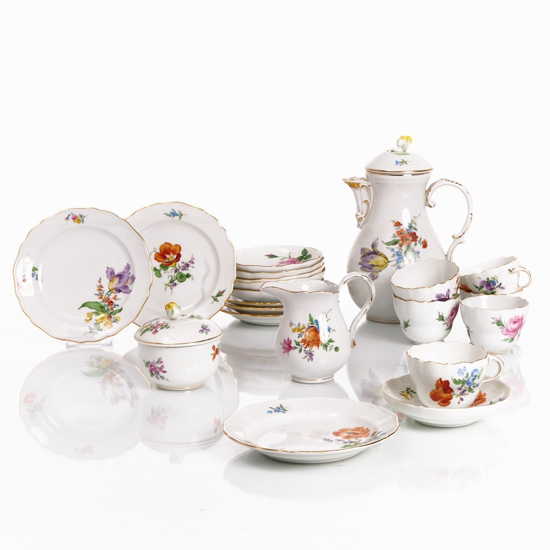 21-piece coffee service for 6 people - Flower, Flower 3 and Flower 4 New Cut, Meissen 1924-1934 and (1 of 2)