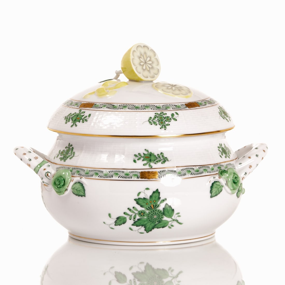 1 round lidded tureen with lemon handle - Osier: Apponyi, green (AV). Herend 1960s-1970s. (1 of 2)