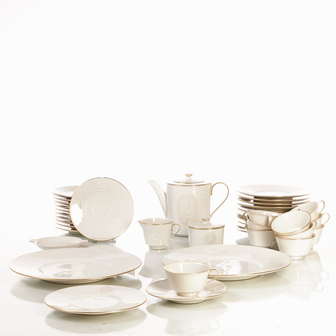 38-piece coffee service for 10 people "Arkadia", KPM Berlin 1943-1961 (1 of 1)