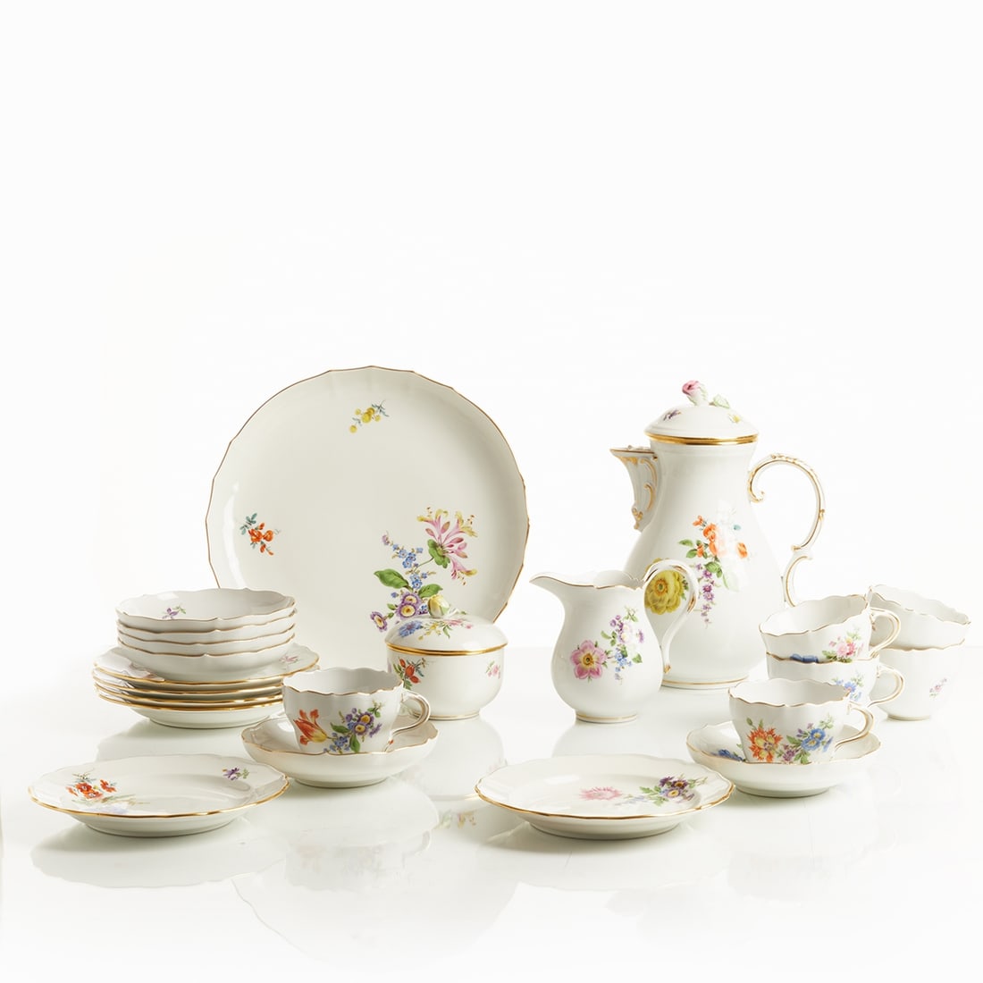 22-piece coffee service for 6 people - Flower 3 New Cut, Meissen 1953-1972 (1 of 1)