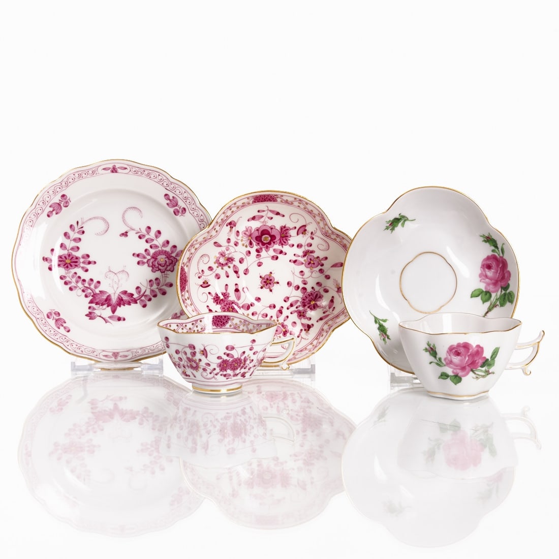 Fitted Cup, Cake Plate - Indian Painting, Purple and Fitted Cup - Rose Rose. Meissen 1850-1924, (1 of 1)