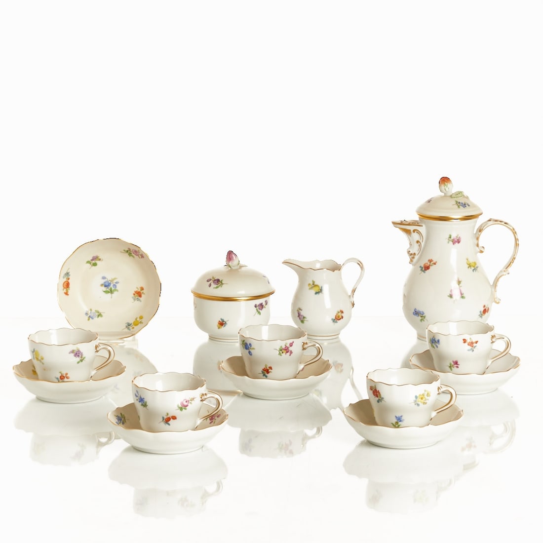 14-piece Mocha Service for 5 Persons - Scattered Flowers New Cut-out, Meissen after 1980 (1 of 2)