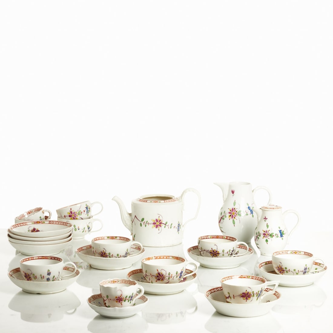 25 service pieces - Rock and bird painting, Meissen 1774-1815 and 1850-1924: 25 service pieces - Rock and bird painting Royal and State Porcelain Manufactory, Meissen 1774-1815 and 1850-1924. Porcelain, white, glazed. Polychrome painted. Blue crossed swords mark with star or k