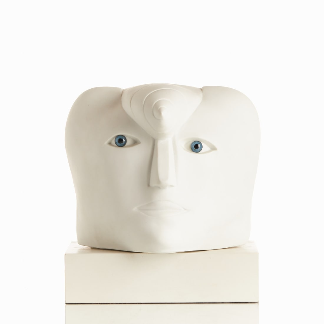 Sculpture "Head with Glass Eyes" - Joachim Schmettau, Goebel Gallery, circa 1990 (1 of 1)