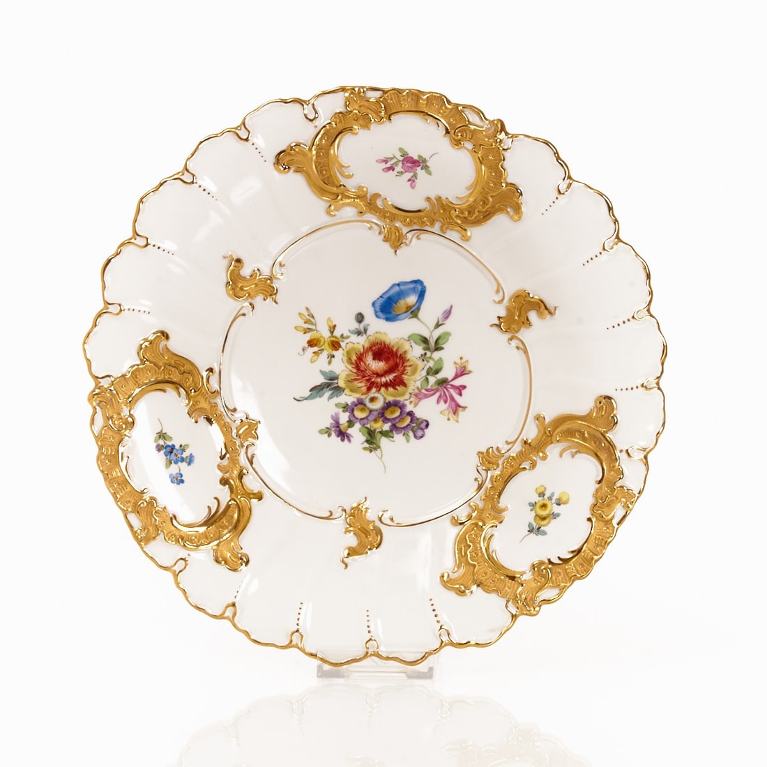 Display plate - Floral painting, Meissen 1957-1972 (1 of 2)