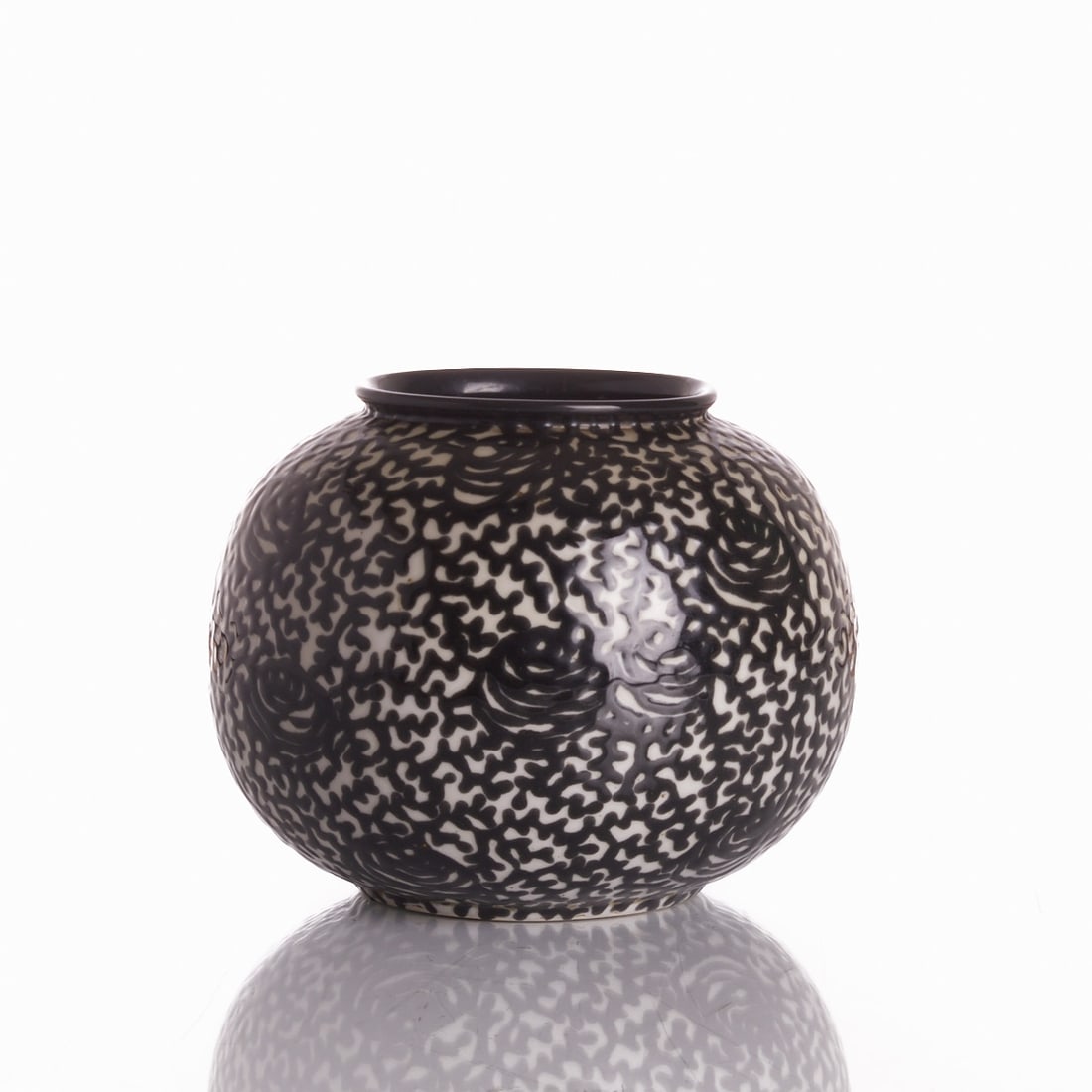 Art Nouveau spherical vase - Clara von Ruckteschell-Trueb, Keramische Werkstätten (1 of 1)