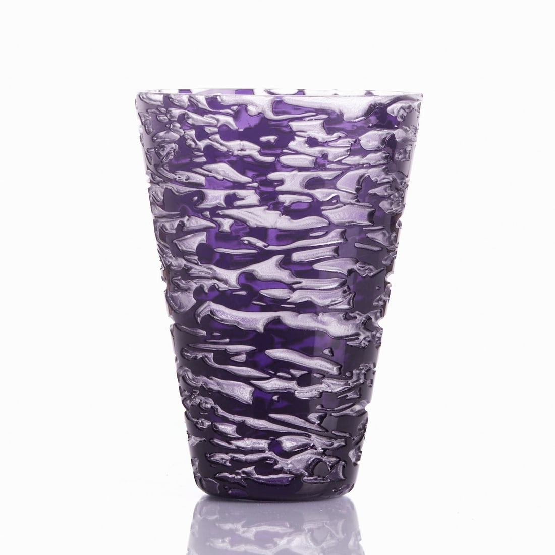 Conical vase. Peill & Putzler Glassworks, Düren circa 1975. (1 of 1)