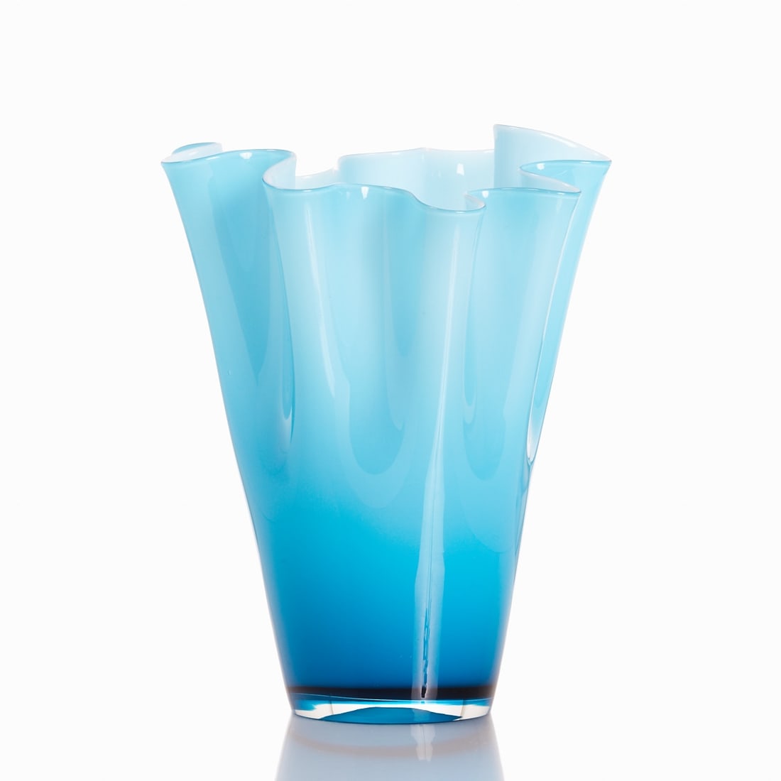 Handkerchief vase, so-called Fazzoletto. Murano. (1 of 1)