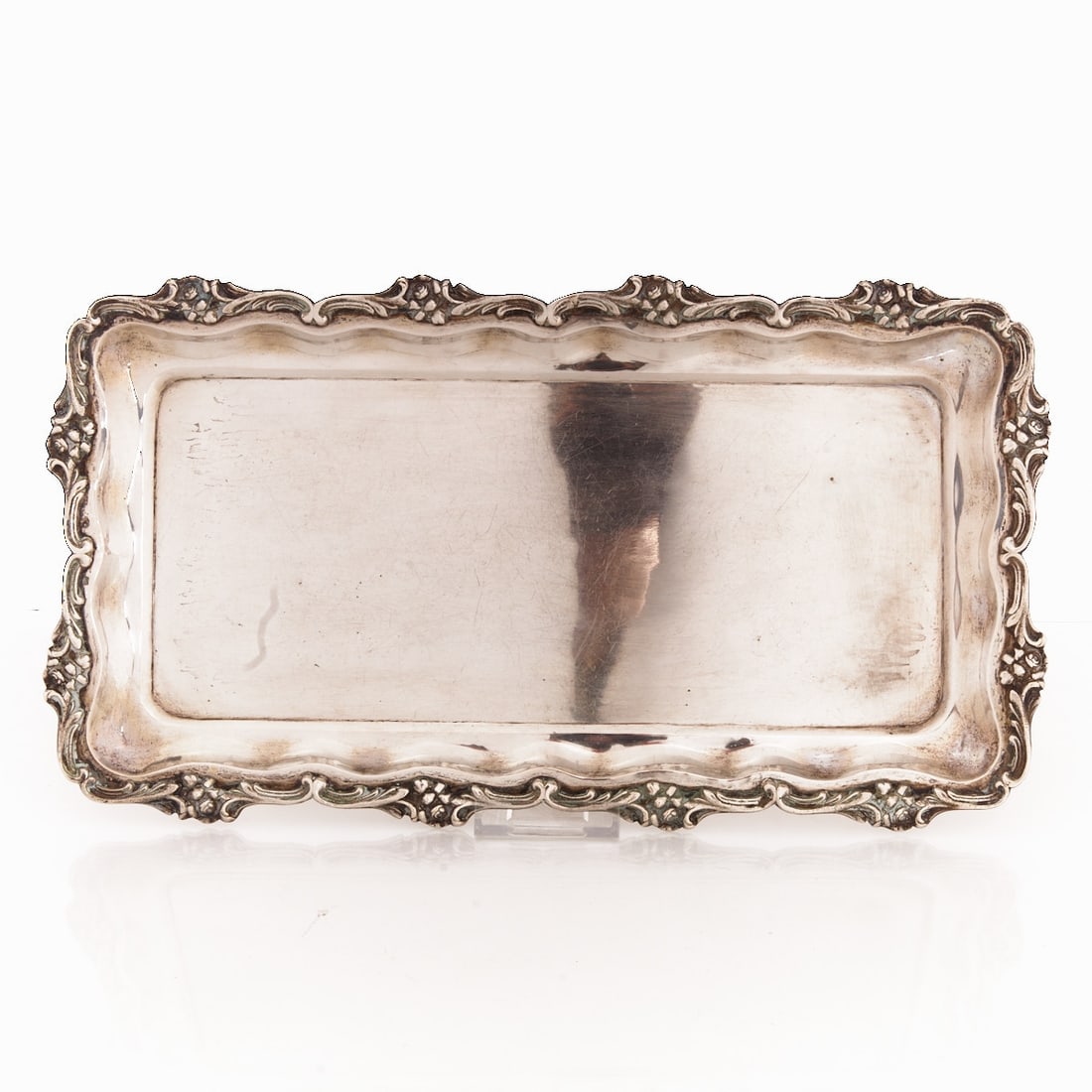 Tray in Baroque style Austria, circa: Tray in Baroque style Austria, circa 1900. 800 silver. Hallmarks: Maker's mark, Diana's head. 2 x 42 x 23 cm. Weight: 930 g.