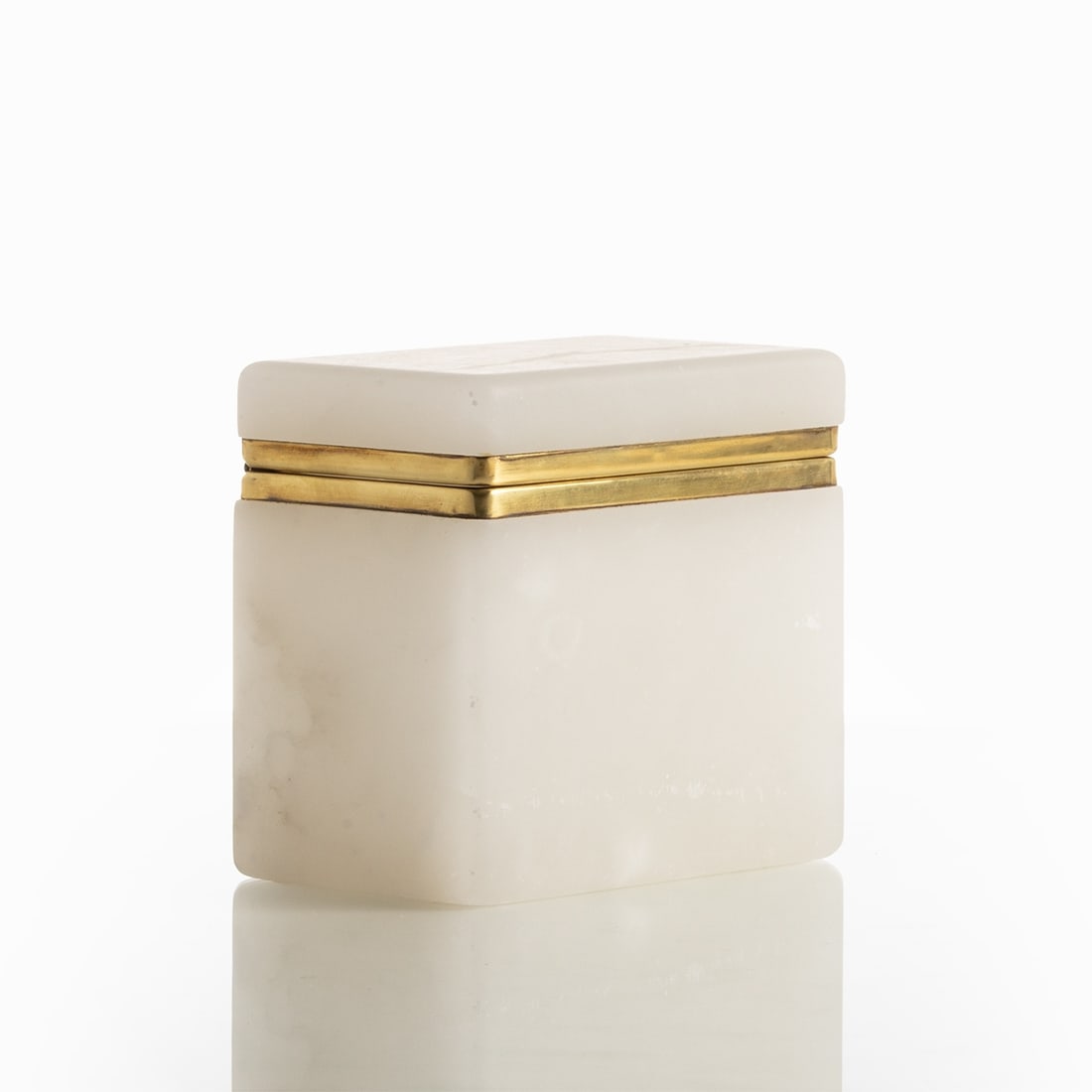 Rectangular Lidded Box - Art Deco: Rectangular Lidded Box - Art Deco. France, circa 1935-1940. Thick-walled, matte white stone, slightly translucent, ground. Brass mounting with hinge. H. 6 cm, 6.5 x 11 cm.