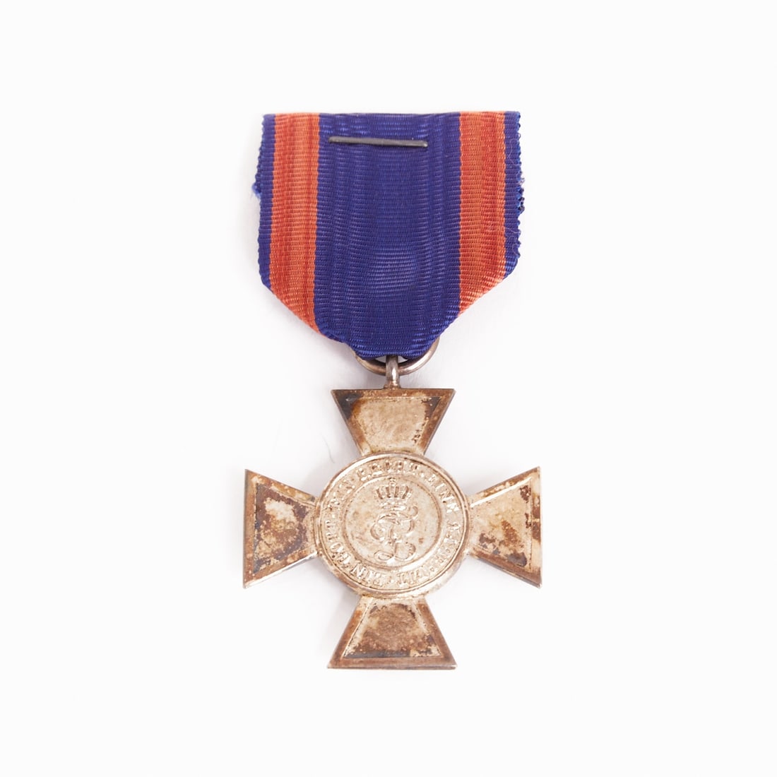 House and Merit Order of Duke Peter Friedrich Ludwig: House and Merit Order of Duke Peter Friedrich Ludwig. Oldenburg, founded as an honorary distinction on November 27, 1838, and renamed Honor Cross in 1883. Form with smooth cross arms. Silver (not