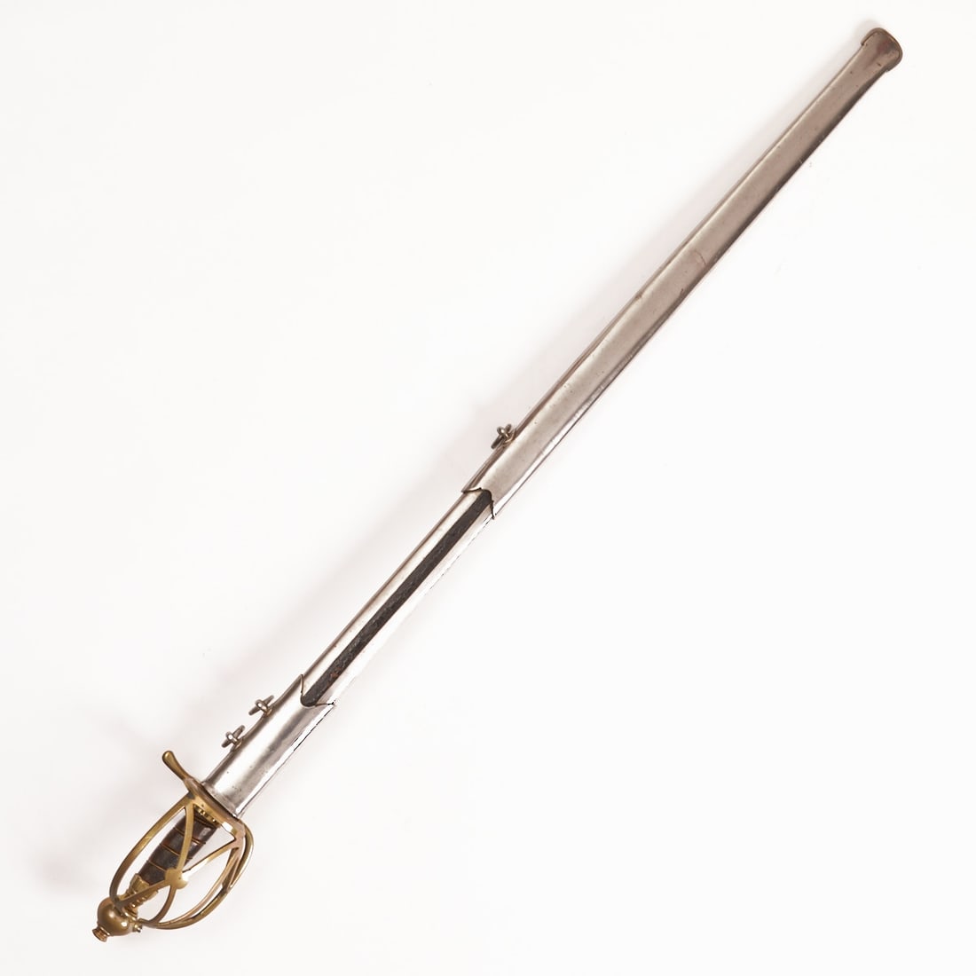 Pallasch (Rapier-Pallasch) - Denmark: Pallasch (Rapier-Pallasch) Denmark, 18th century. Danish pallasch with a thrust-oriented blade, typologically positioned between a rapier and an early military pallasch. Total length approx. 119 cm,