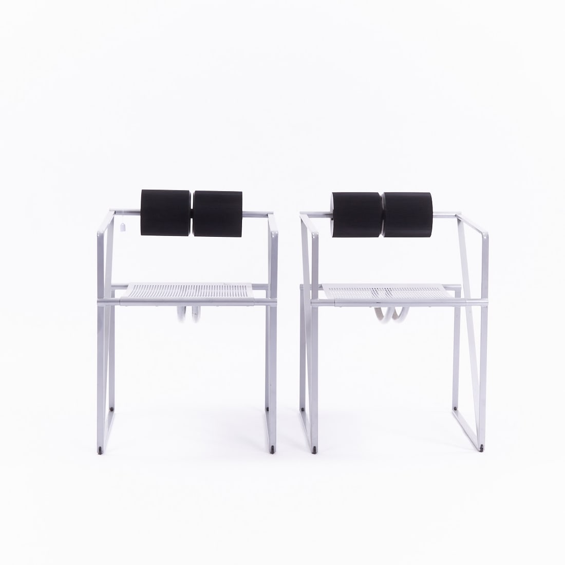Pair of Modern Armchairs Seconda (1 of 1)
