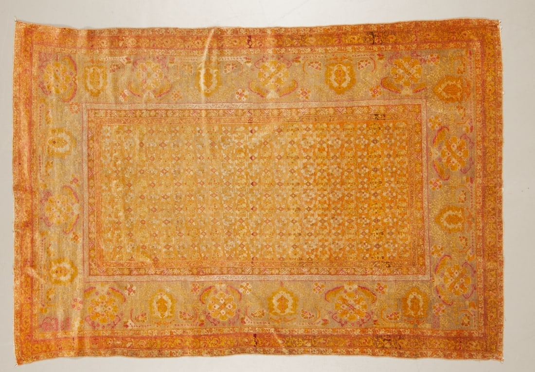 Gördes / Ghiordes: Gördes / Ghiordes Anatolia, 19th century. Wool on wool, exceptionally fine and cloth-like knotting. Approx. 184 x 124 cm. In the warm gold-apricot inner field, a seemingly floating all-over