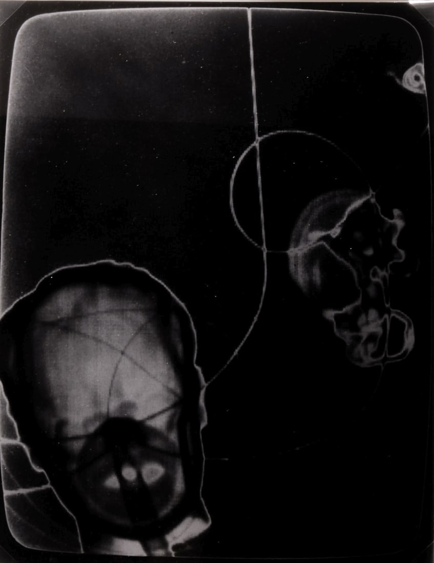 Jürgen Klauke: Jürgen Klauke 1943 Kliding - lives and works in Cologne - "Prosecuritas" - (1988) silver bromide gelatin print. 34/35. 29.5 x 23 cm. 55 x 48.5 cm (dimensions with frame). Signed,