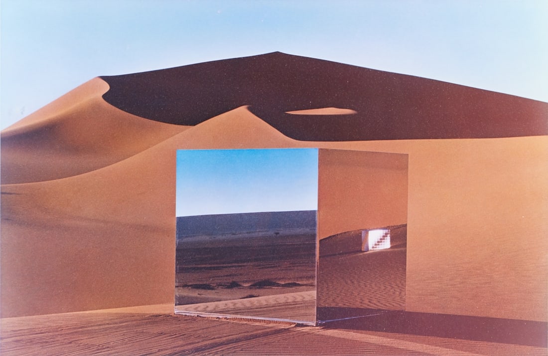 Heinz Mack and Thomas Höpker: Heinz Mack and Thomas Höpker 1931 Lollar / 1936 Munich - "Mirror Kaaba" - (1976) Color photograph/paper. 23/50. From: "Expedition into Artificial Gardens". 35.6 x 52 cm (mat
