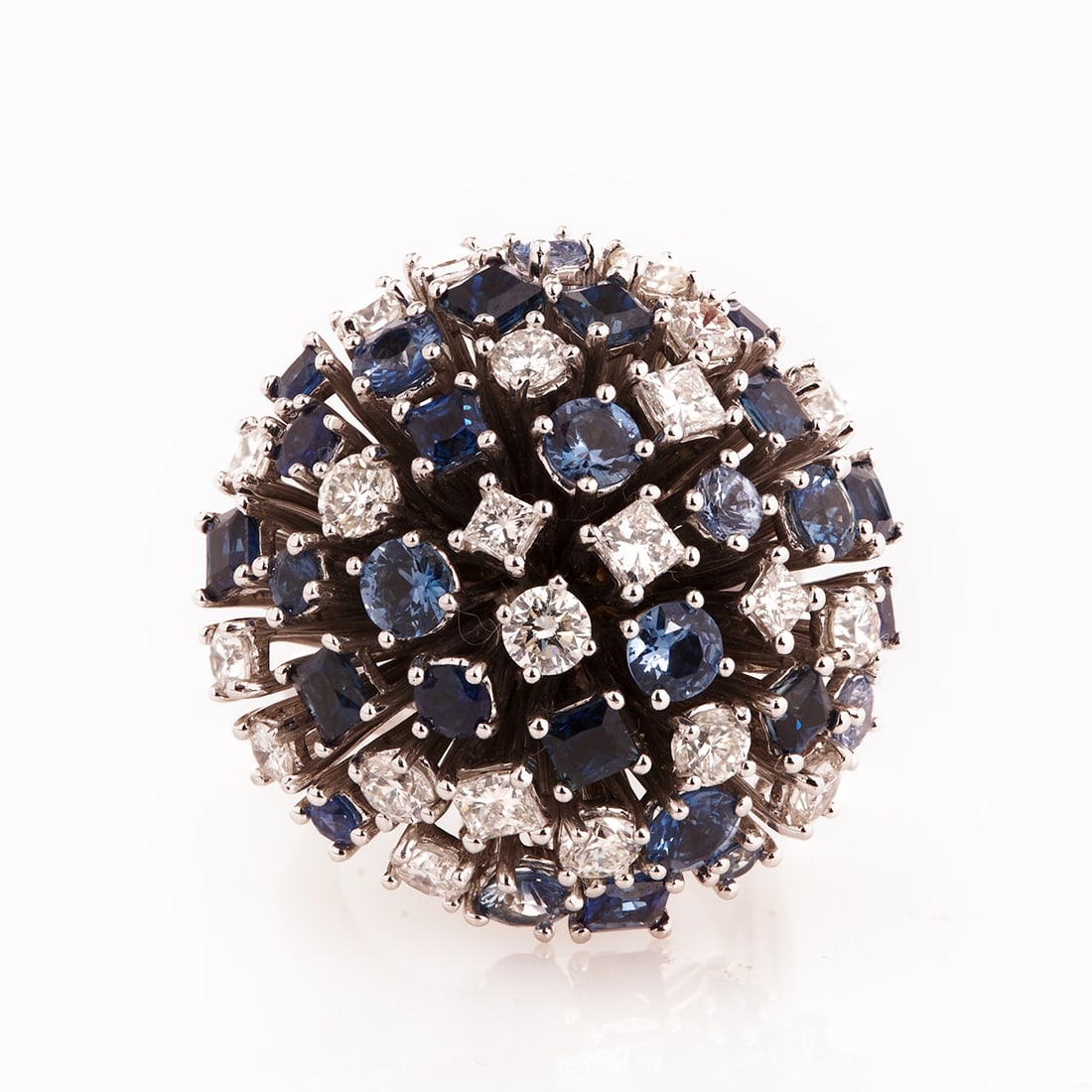 DAMIANI - Sapphire Ring with Diamonds (1 of 1)
