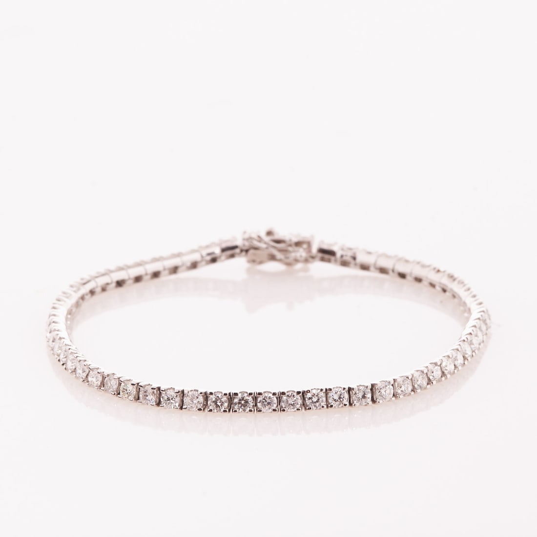 Tennis bracelet - bracelet with brilliant-cut diamonds (1 of 1)